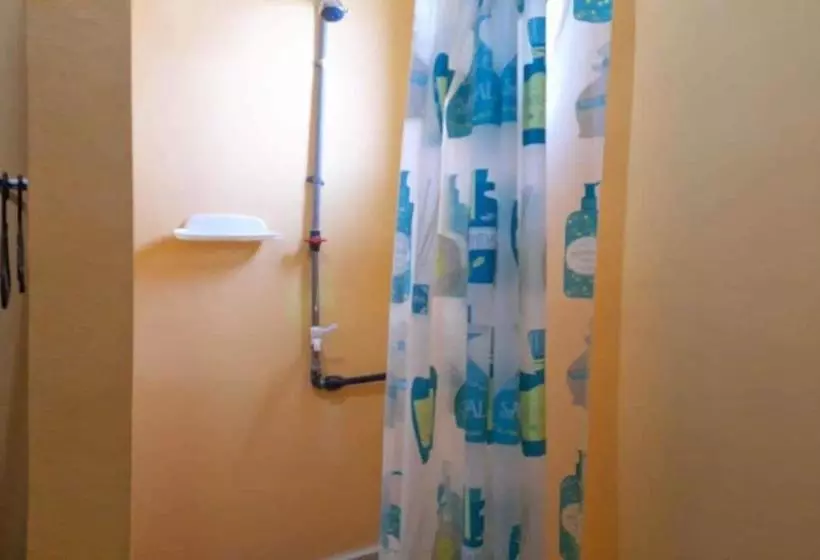 ホテル Oyo 90333 Tiny Room Homestay