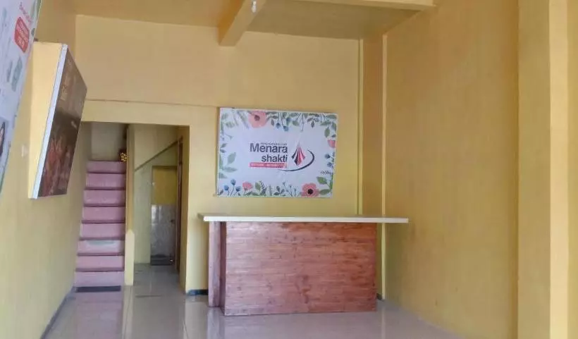 هتل Oyo 90604 Menara Sakti Syariah Homestay