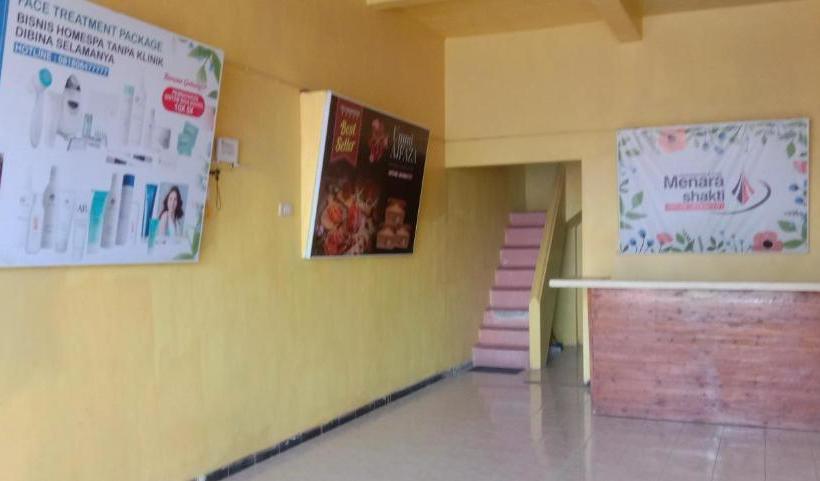 فندق Oyo 90604 Menara Sakti Syariah Homestay