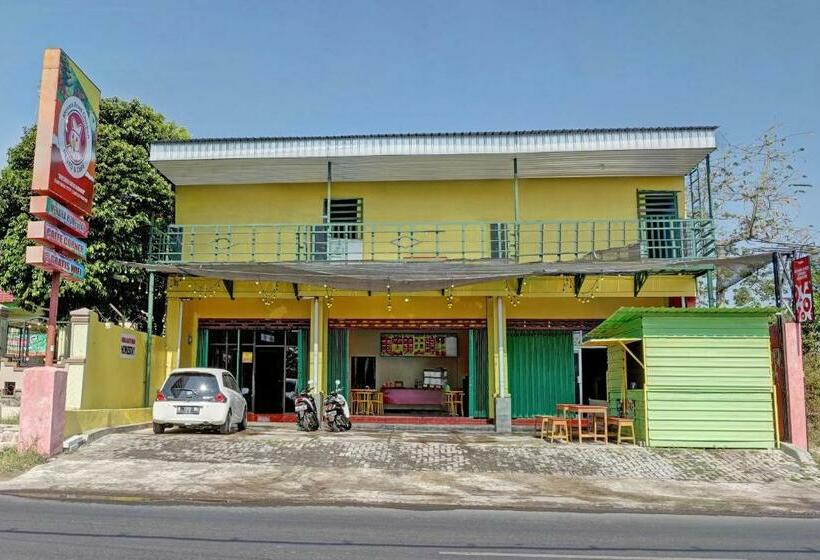 فندق Oyo 90604 Menara Sakti Syariah Homestay