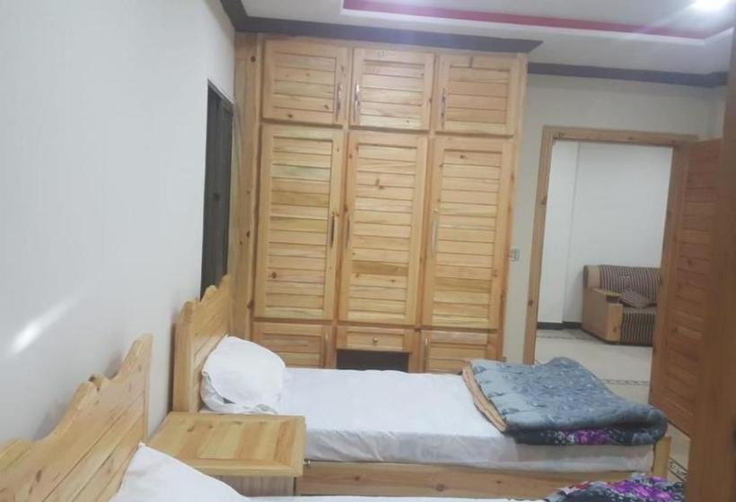 هتل Zujaja Guest House