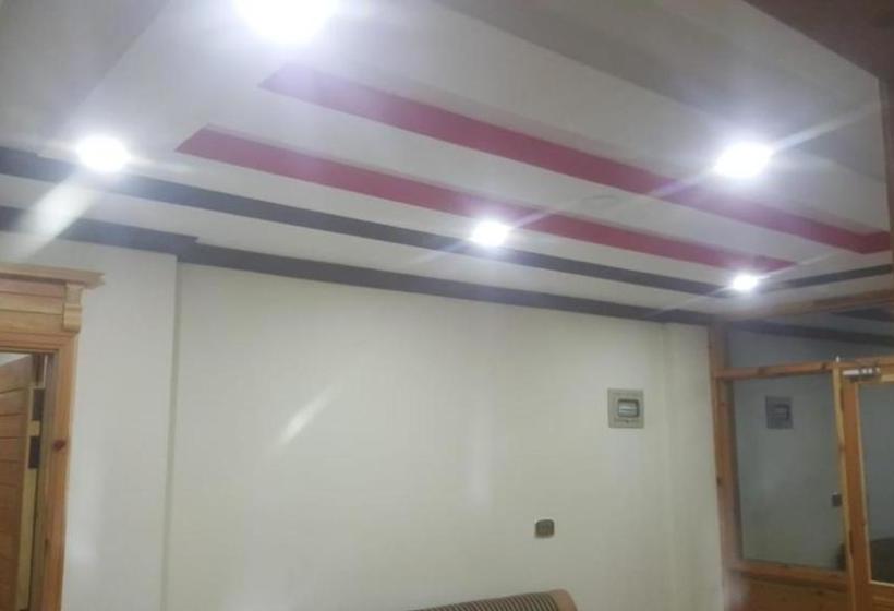 هتل Zujaja Guest House