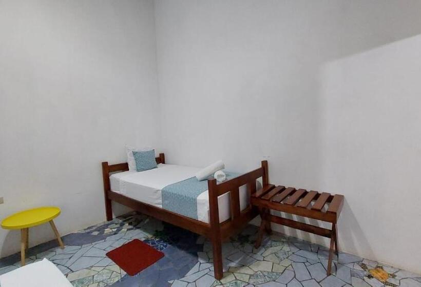 پانسیون Casa Thirema Tortuguero