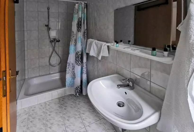 ペンション Eastsideapartment