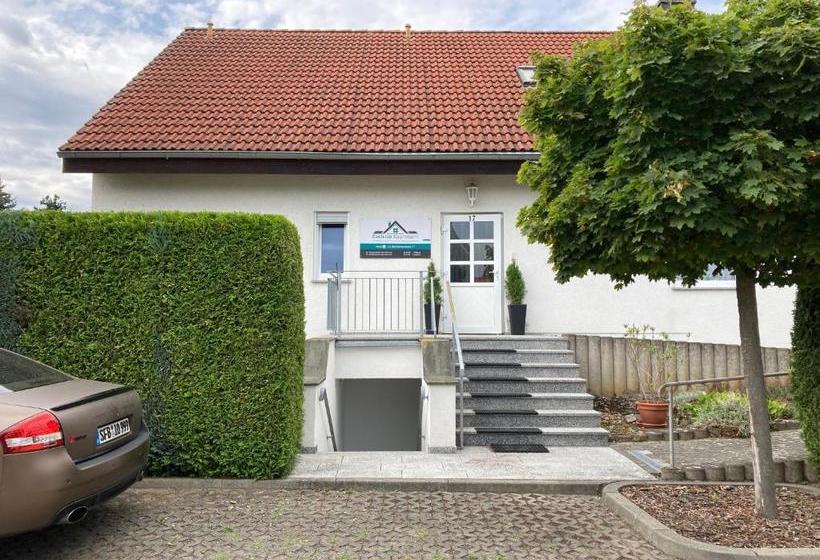 Пансион Eastsideapartment