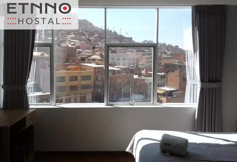 پانسیون Nova La Paz