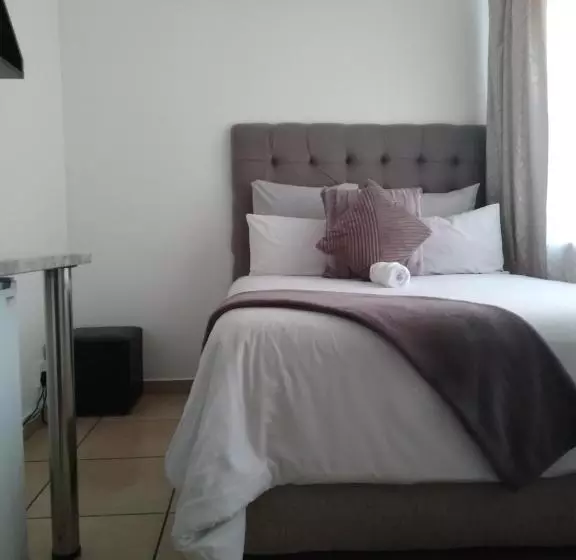 Majatalo Jnc Lodge