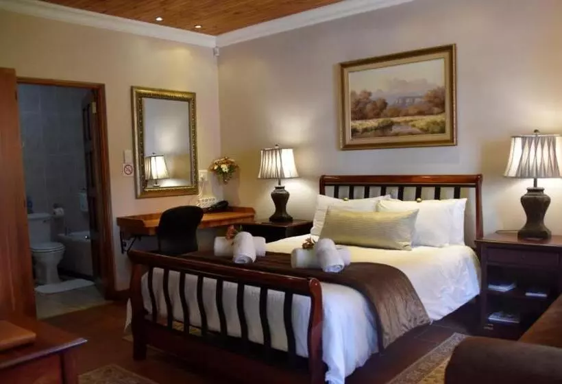 ペンション Luxury @ 4 Star Guest House