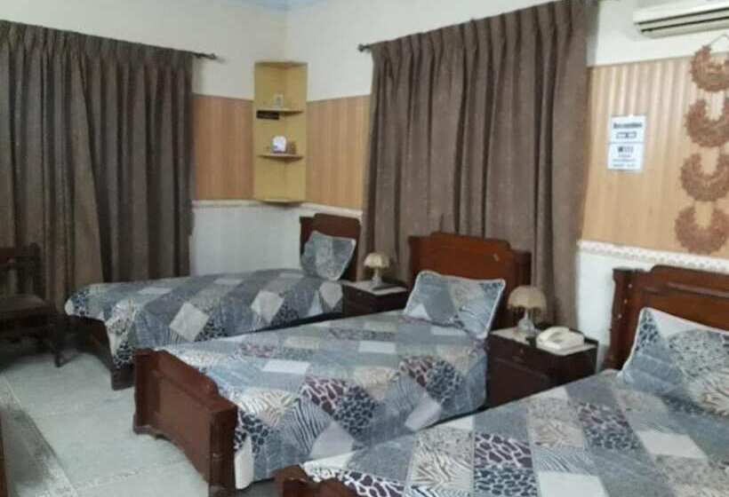 پانسیون Royal Guest House