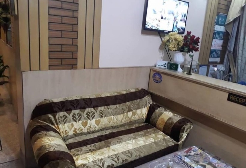 پانسیون Royal Guest House