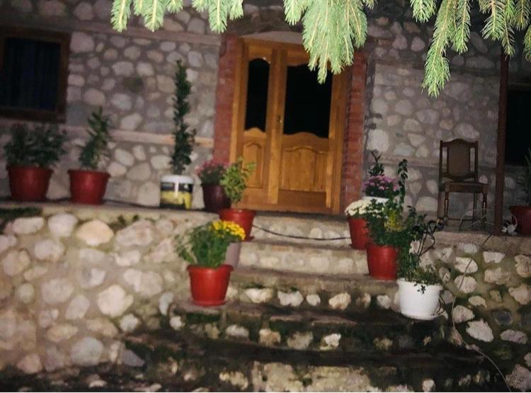 צימר Guest House Hyrmet Demushi