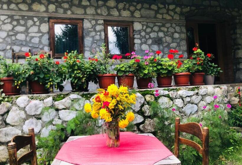 צימר Guest House Hyrmet Demushi