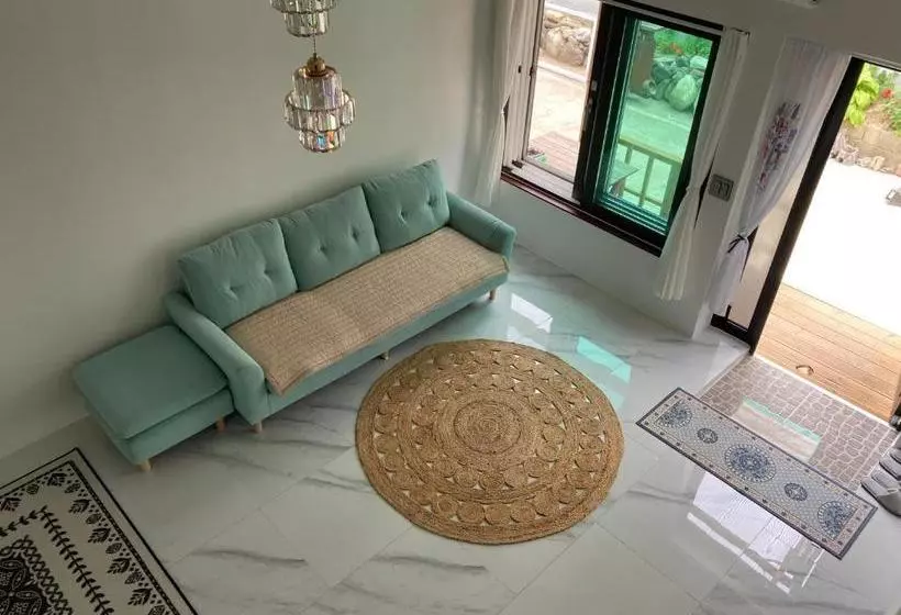 Gangreung Blue Mountain Pension