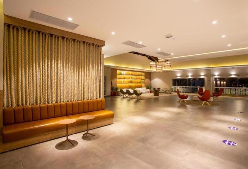 בית מלון כפרי Apartamento Ondas Resort