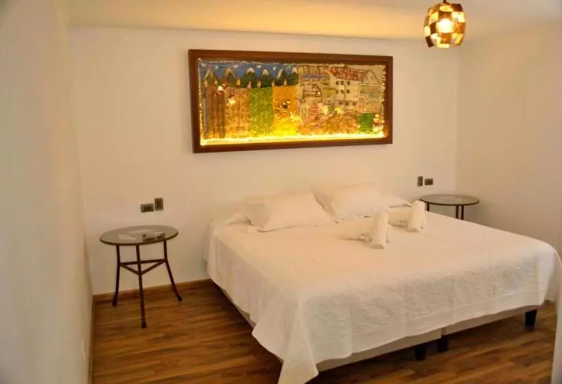 ホテル Boutique Casona Violeta