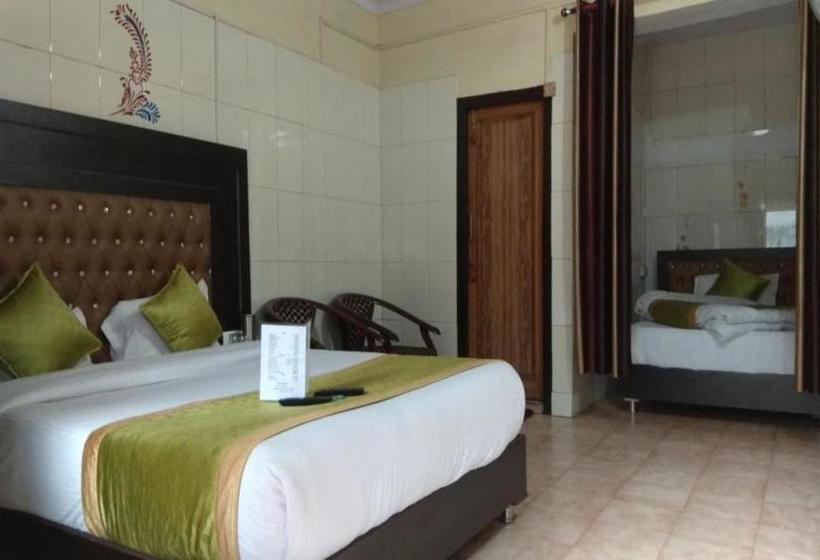 בית מלון כפרי Goroomgo Chand Regency Nainital