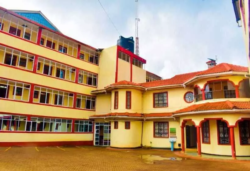 هتل Consular Resort Meru
