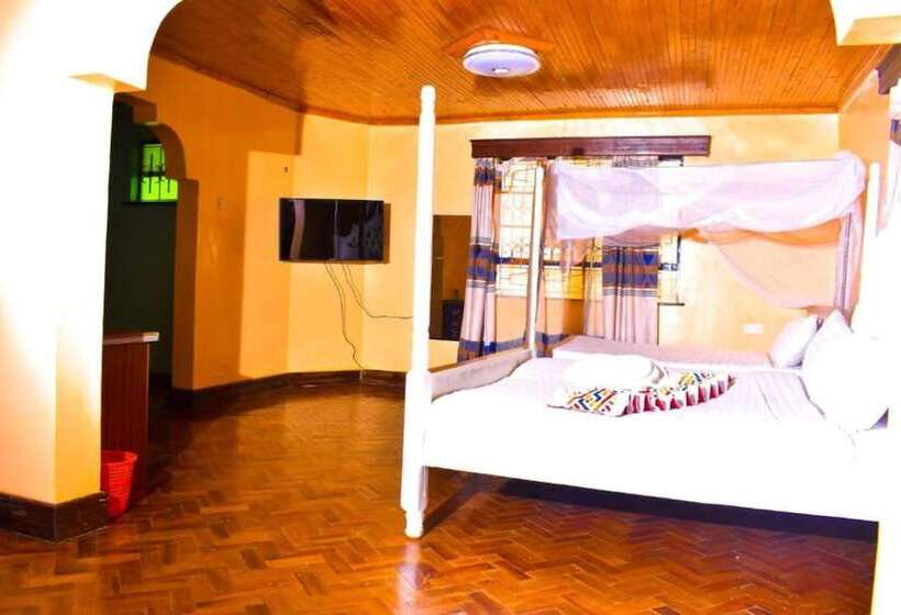 هتل Consular Resort Meru