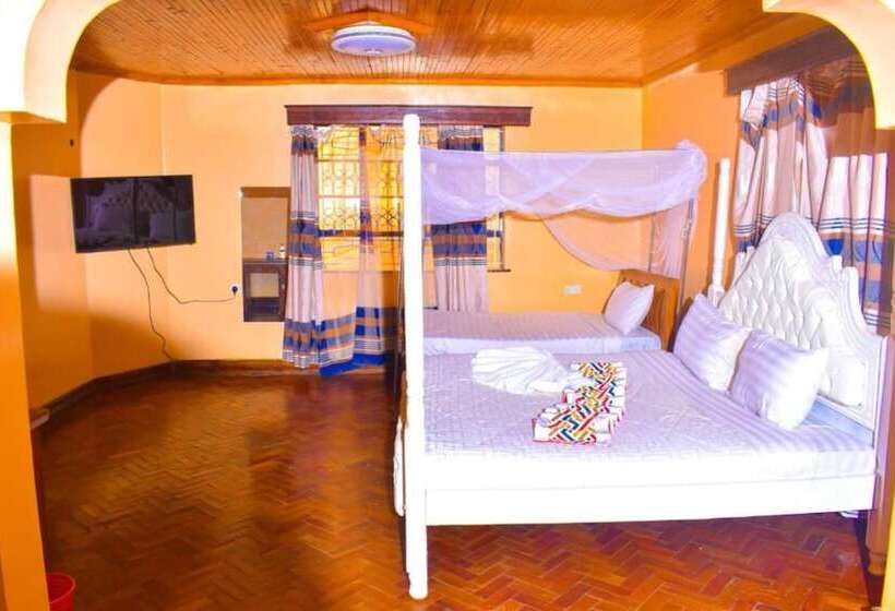 هتل Consular Resort Meru