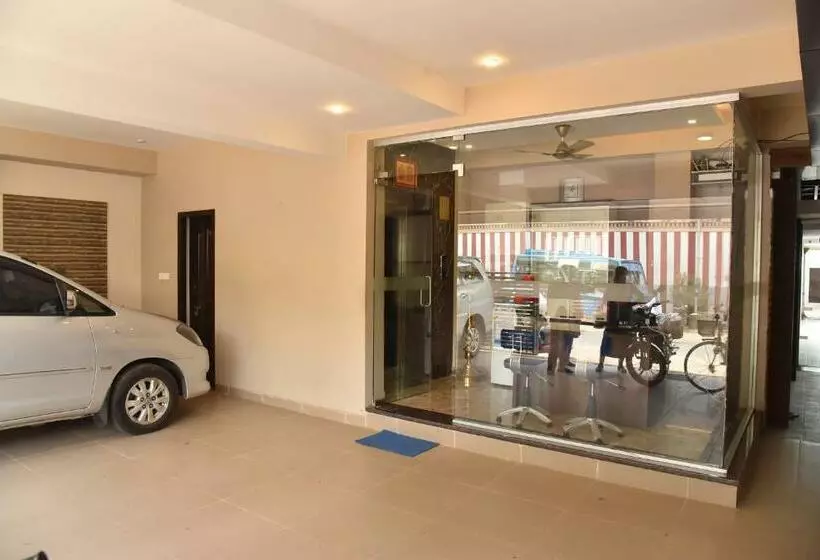 ホテル Home Stay @ Kommiya Inn