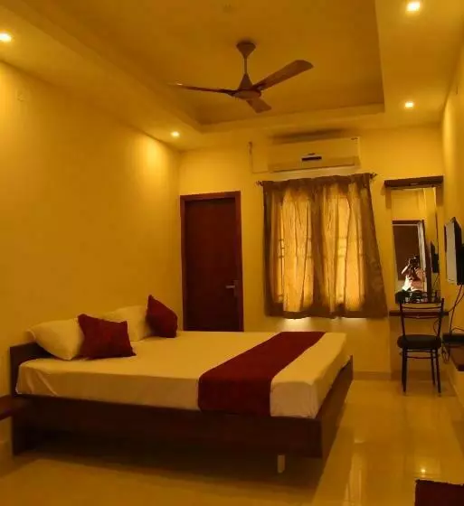ホテル Home Stay @ Kommiya Inn