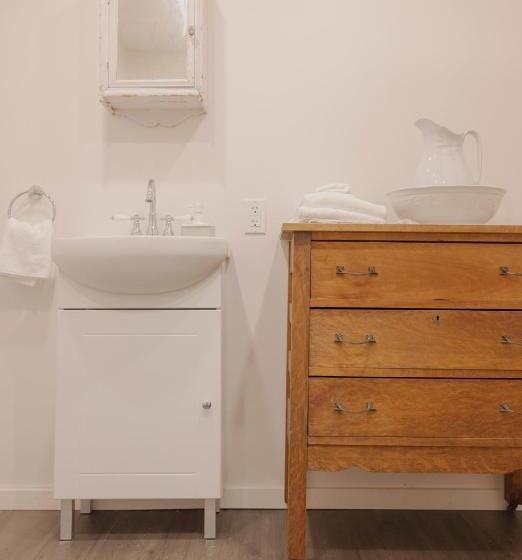 فندق Jaune Hôtel Boutique