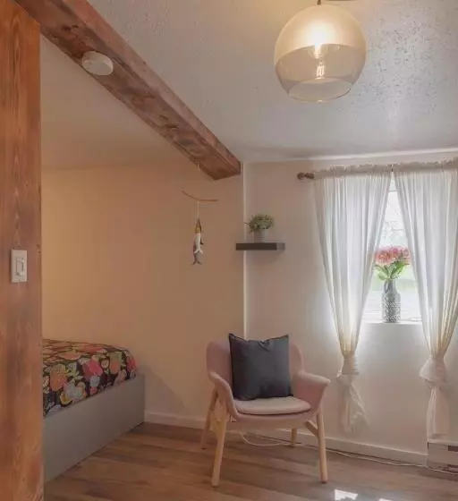 Hotelli Jaune Hôtel Boutique