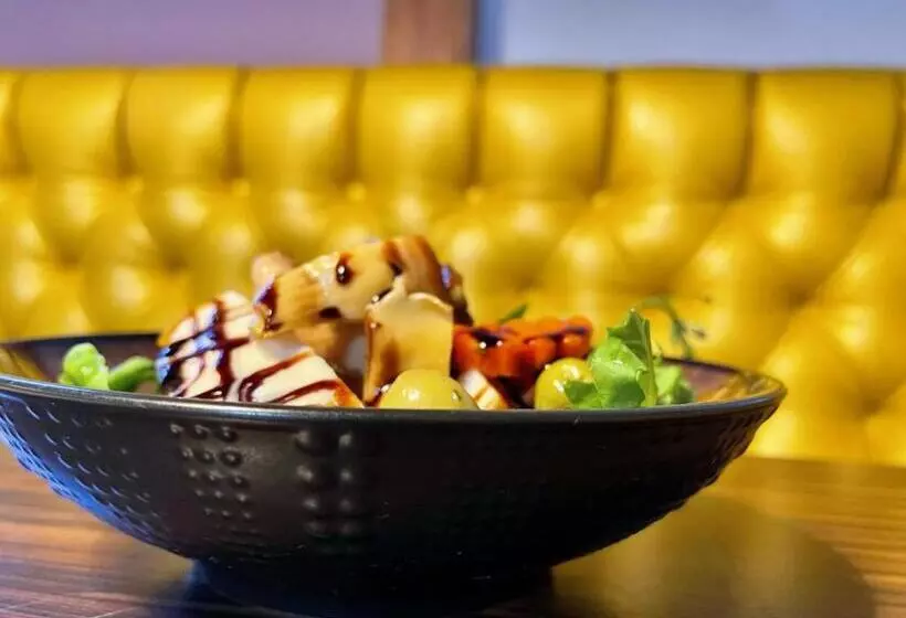 Hotelli Jaune Hôtel Boutique