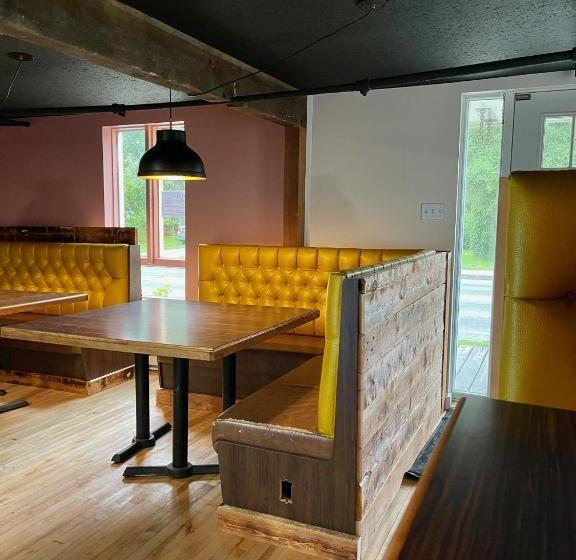 فندق Jaune Hôtel Boutique