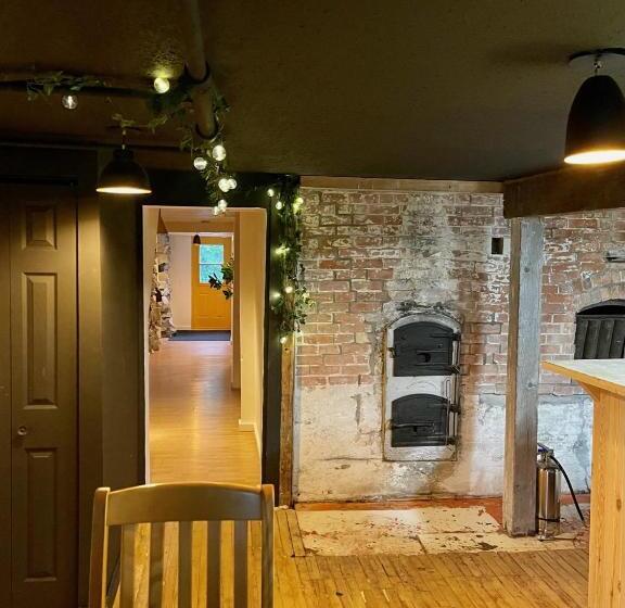 فندق Jaune Hôtel Boutique