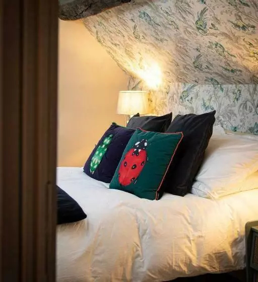 Majatalo Halford House   Adults Only