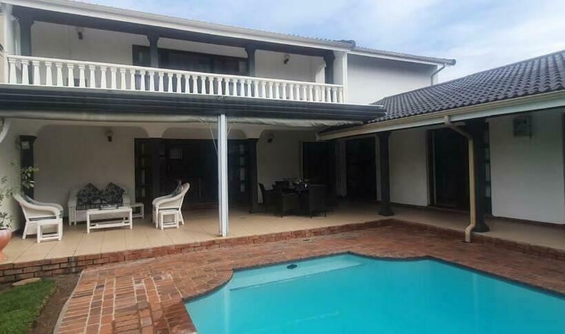 פנסיון Nonisands Guesthouse