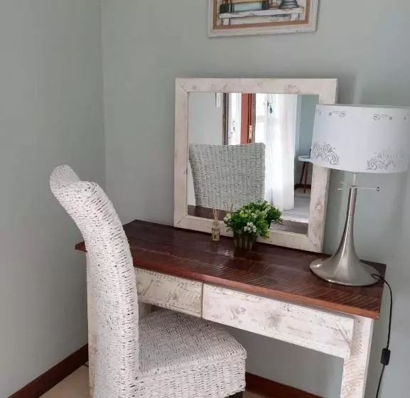 Majatalo Nonisands Guesthouse