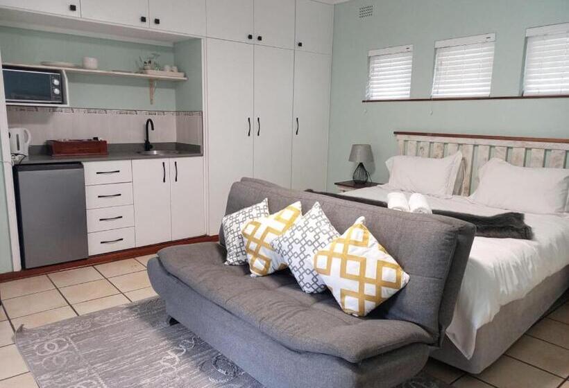 פנסיון Nonisands Guesthouse