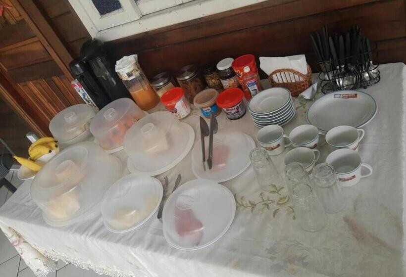 Pensjonat Pousada Sobre As Ondas   Ilha Do Mel   Pr