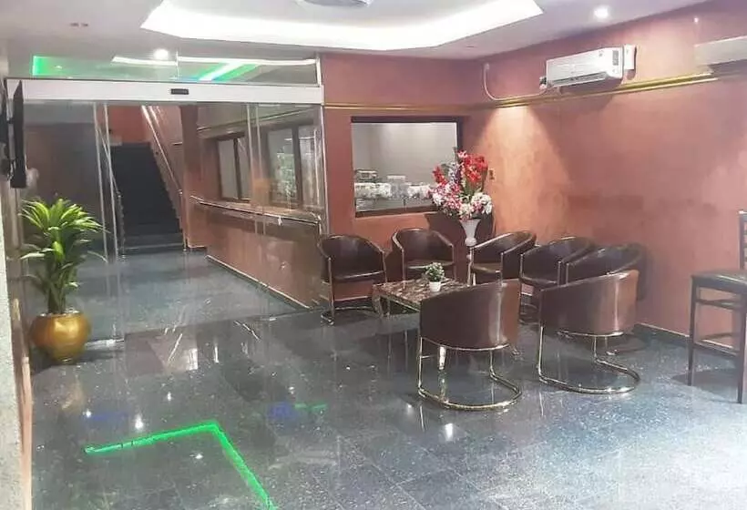 Royal City Dubai Hotel & Suites