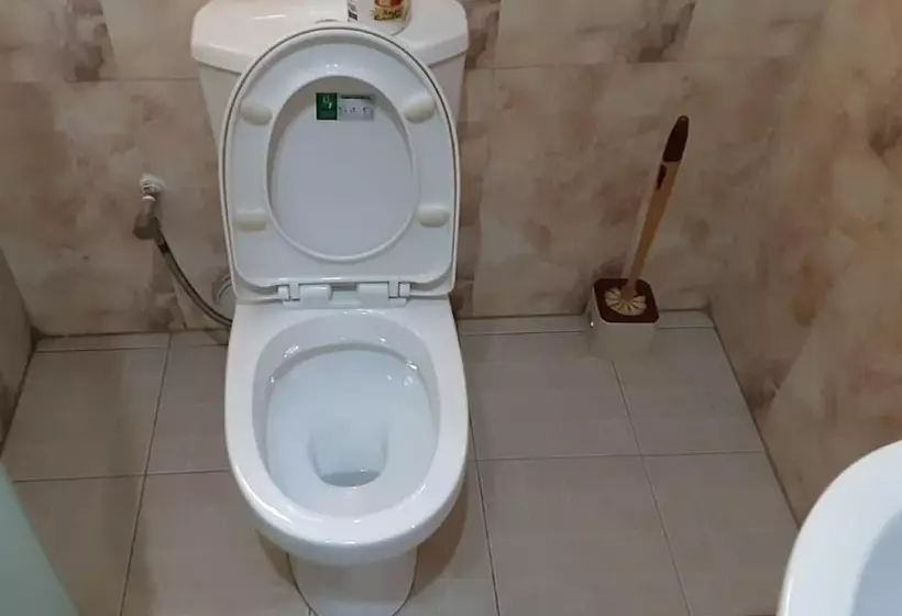 Royal City Dubai Hotel & Suites