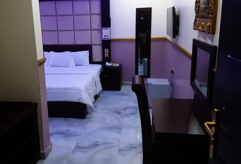 Royal City Dubai Hotel & Suites