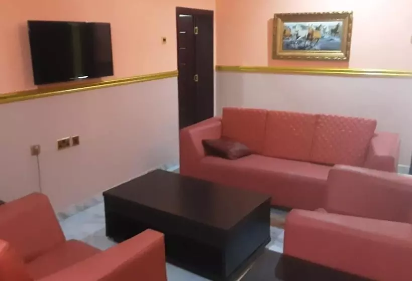 Royal City Dubai Hotel & Suites