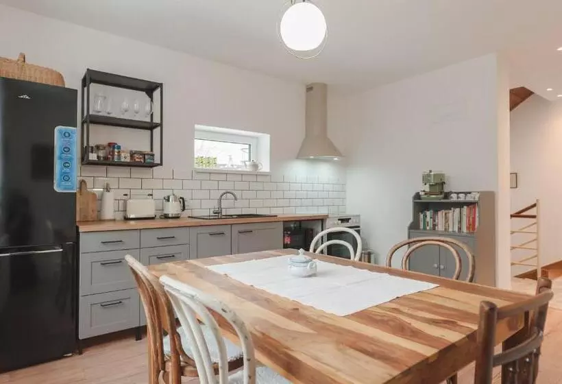 Aamiaismajoitus (B&B) Kozlova Vila