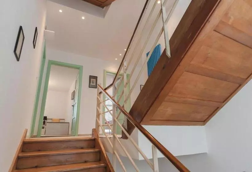 Aamiaismajoitus (B&B) Kozlova Vila