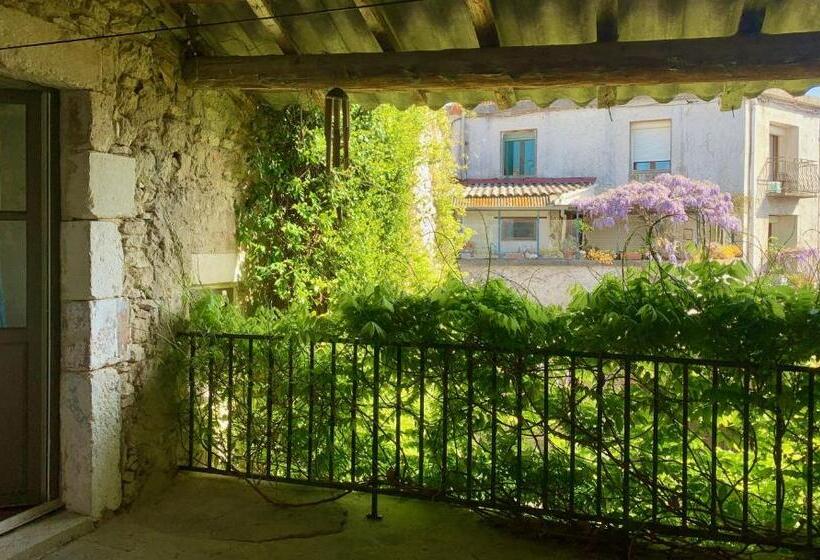 Bed and Breakfast La Magnanerie De Dions