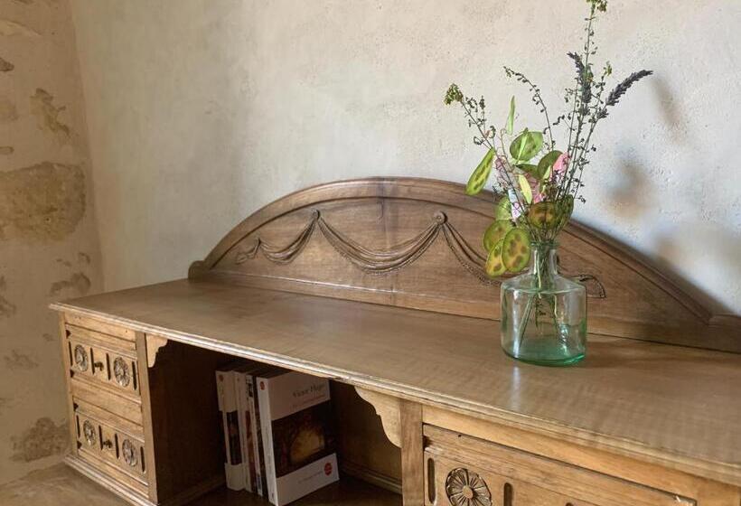 Bed and Breakfast La Magnanerie De Dions