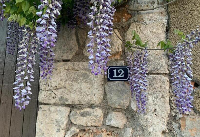 Bed and Breakfast La Magnanerie De Dions