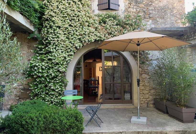 Bed and Breakfast La Magnanerie De Dions