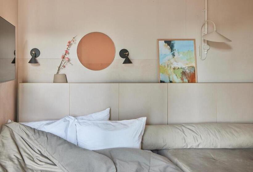 Buckle Street Studios By Locke, Aldgate