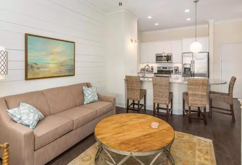 هتل 400 Ocean Suites By Lighthouse Vacations
