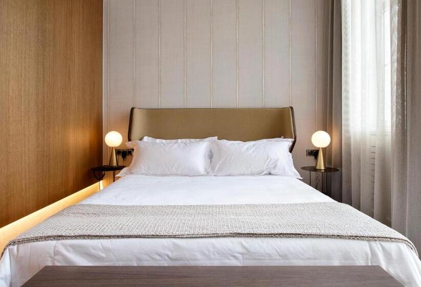 فندق Chateau De Wallerand