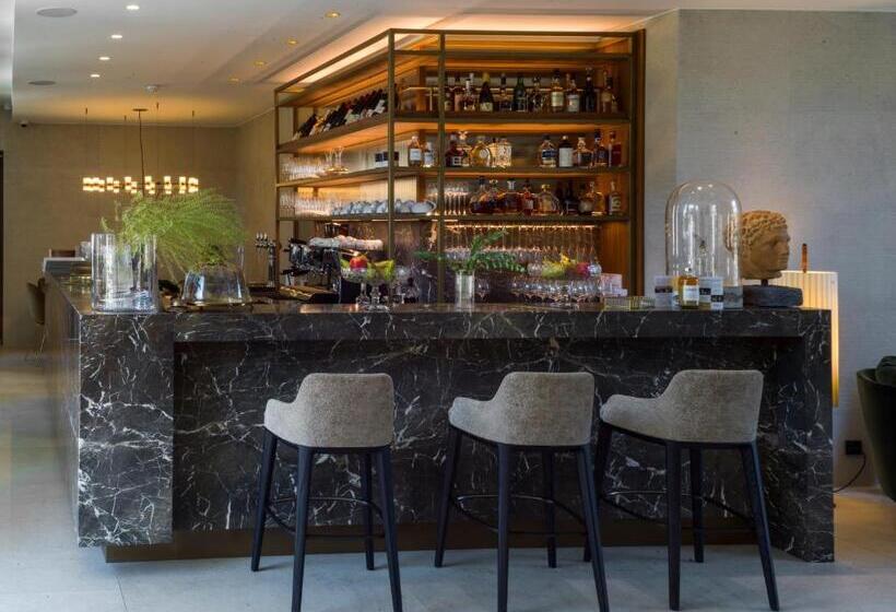 فندق Chateau De Wallerand