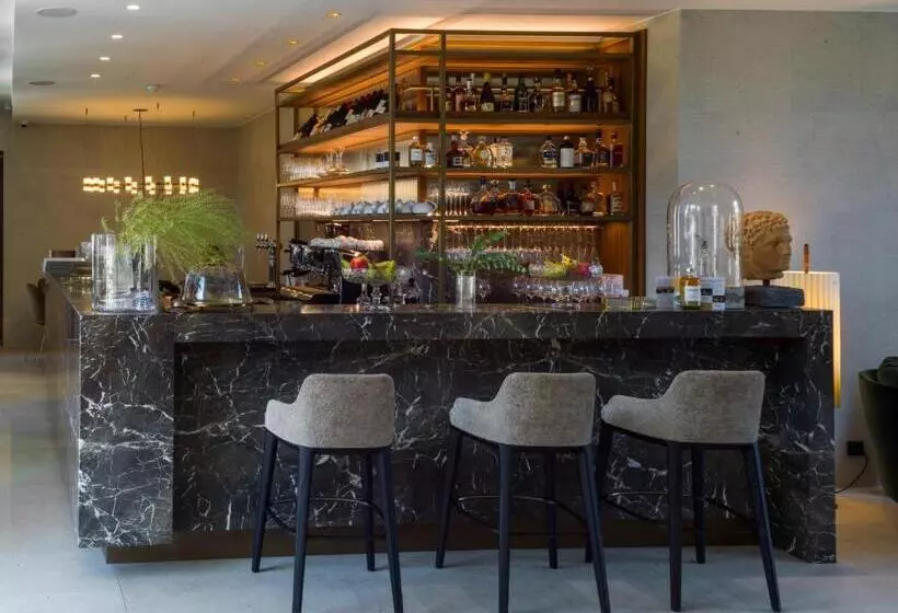 Hotelli Chateau De Wallerand